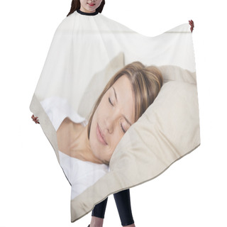 Personality  Woman Sleeping In Bed Hair Cutting Cape