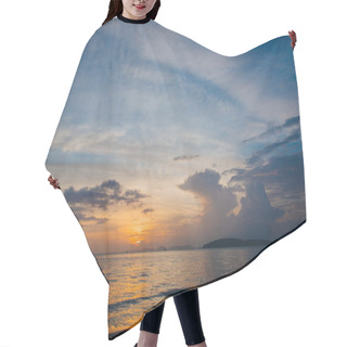 Personality  Sunset Hair Cutting Cape