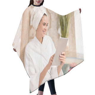 Personality  Woman Using Digital Tablet Hair Cutting Cape