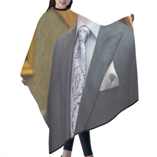 Personality  Suit In A Store Hair Cutting Cape