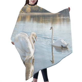 Personality  White Swans Hair Cutting Cape