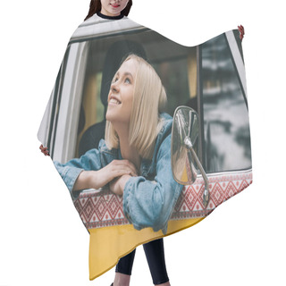 Personality  Happy Beautiful Girl Hair Cutting Cape
