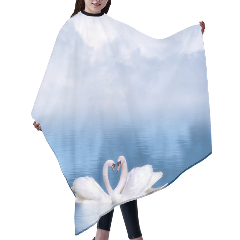 Personality  Graceful Swans In Love Hair Cutting Cape