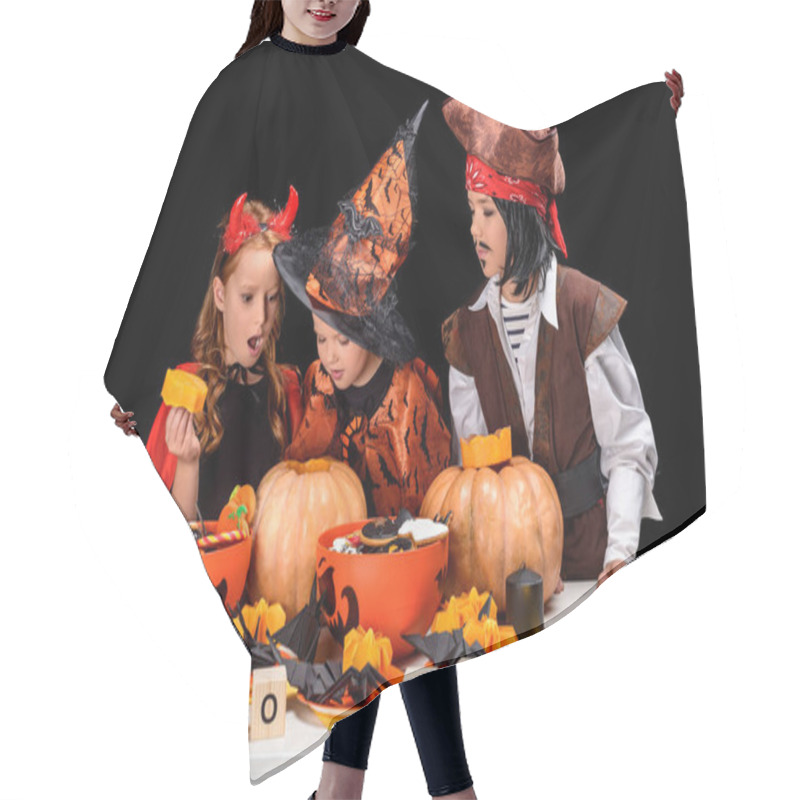 Personality  Kids Making Halloween Jack O Lanterns Hair Cutting Cape