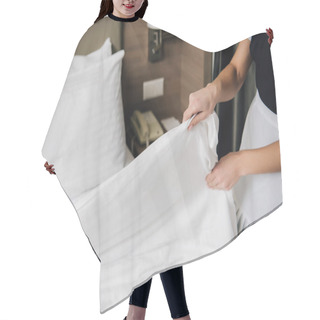 Personality  Cropped Shot Of Maid In Uniform Making Bed At Hotel Suite Hair Cutting Cape