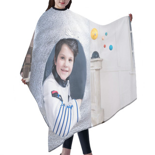 Personality  Boy In Toy Rocket Hair Cutting Cape