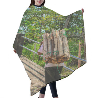 Personality  Mr. Carrying Wood On His Back With Green Trees Hair Cutting Cape