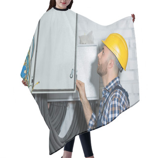 Personality  Electrician Checking Wires Of Power Line Maintenance Hair Cutting Cape