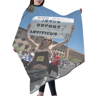 Personality  Arizona Immigration SB1070 Protest Rally Hair Cutting Cape