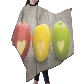 Personality  Apples With Engraved Hearts Hair Cutting Cape