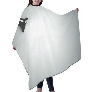 Personality  Lamp Hair Cutting Cape