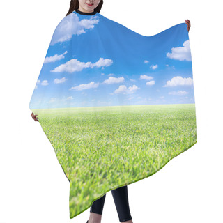 Personality  Classic Beautiful Landscape. Green Surface Of Beautiful Natural Grassy Lawn In Summer Sunny Weather. Clear Blue Sky With Cumulus Clouds. Free From Anything Horizon. Hair Cutting Cape
