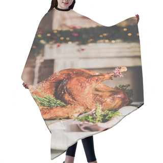 Personality  Roasted Turkey On Holiday Table Hair Cutting Cape