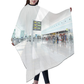 Personality  Barcelona Airport Hair Cutting Cape