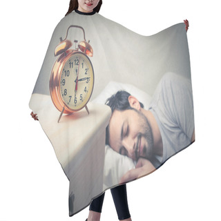 Personality  Man Sleeping And Dreaming Hair Cutting Cape
