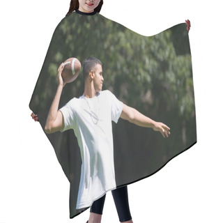 Personality  Man Throwing A Football Hair Cutting Cape