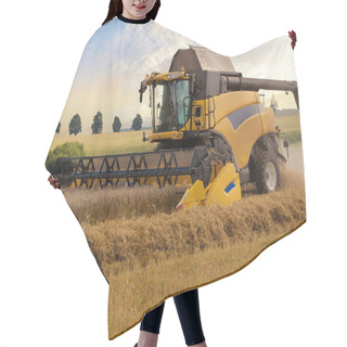 Personality  Yellov Harvester On Field Harvesting Gold Wheat Hair Cutting Cape