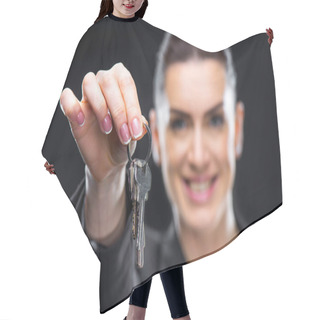 Personality  Businesswoman Holding Keys Hair Cutting Cape