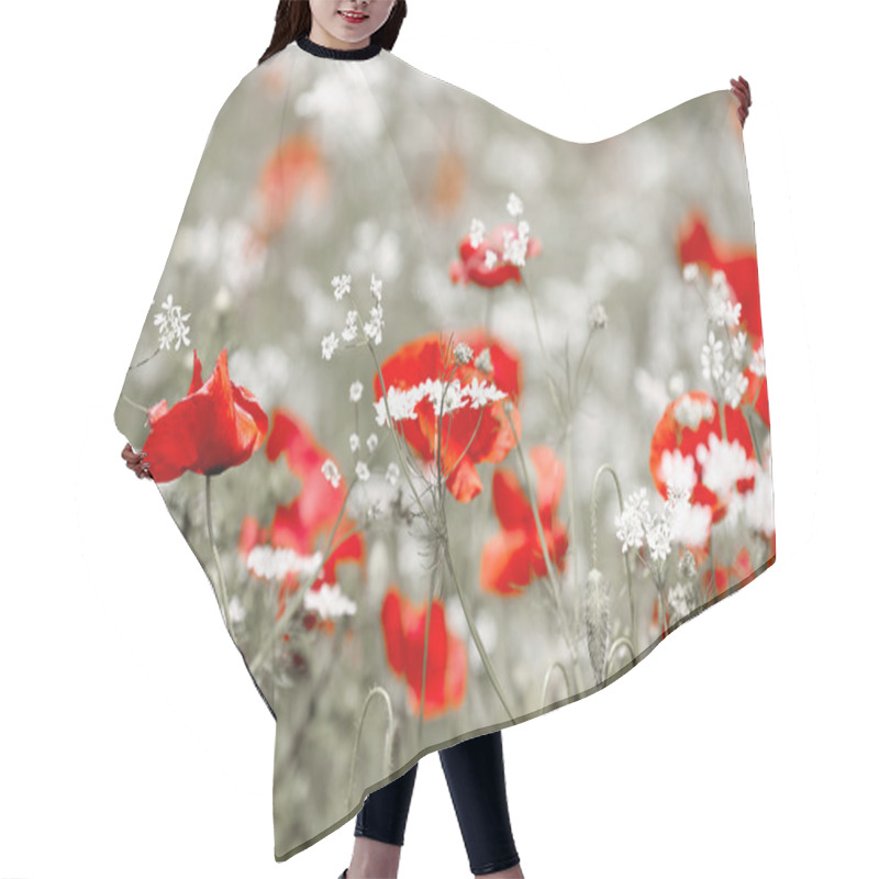 Personality  Wild Red Poppy Hair Cutting Cape