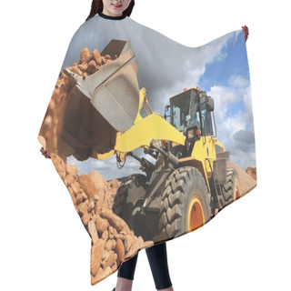 Personality  Front End Loader Tipping Stone Hair Cutting Cape