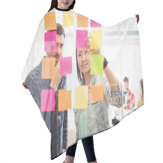 Personality  Business People Looking At Sticky Notes Hair Cutting Cape