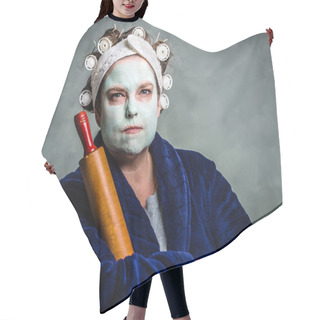 Personality  Mean And Ugly Housewife With Facial Mask, Hair Rollers And Rolling Pin Hair Cutting Cape