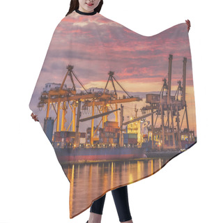 Personality  Container Hair Cutting Cape