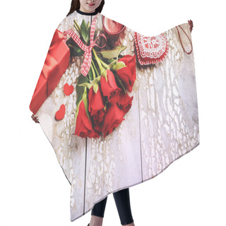 Personality  Red Roses With Decorative Hearts And Presents Hair Cutting Cape