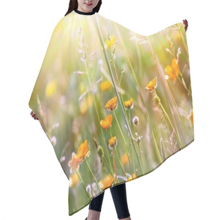 Personality  Beautiful Yellow Meadow Flowers Hair Cutting Cape