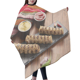 Personality  Grilled Veal Minced Meat With Spices On Black Stone And Wooden Background  Hair Cutting Cape