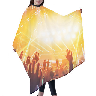 Personality  Party In Night Club Hair Cutting Cape