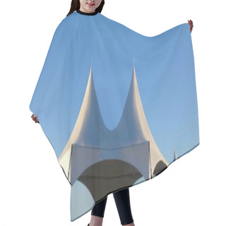 Personality  Row Of Tent Tops Hair Cutting Cape