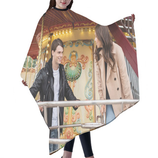 Personality  Happy Couple In Autumnal Outfits Looking At Other On Carousel In Amusement Park Hair Cutting Cape