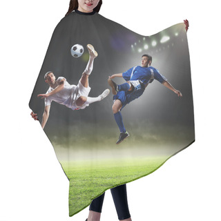 Personality  Two Football Player Hair Cutting Cape