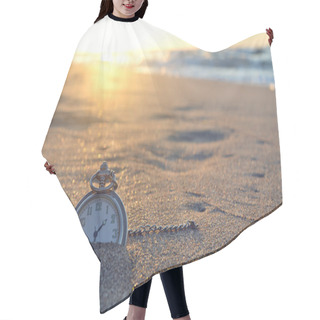 Personality  Time Clock Hair Cutting Cape