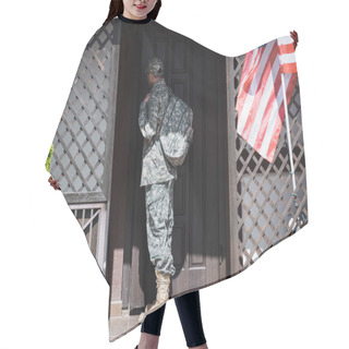 Personality  Back View Of Military Man With Backpack Standing Near House Door And American Flag Hair Cutting Cape