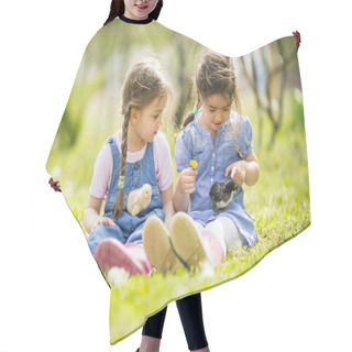 Personality  Two Little Girls With Chickens Hair Cutting Cape