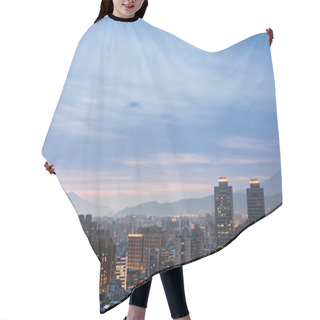 Personality  Modern City Evening Hair Cutting Cape
