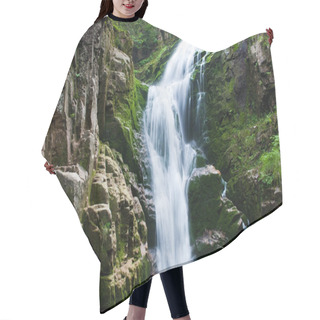 Personality  Waterfall In Mountain Hair Cutting Cape
