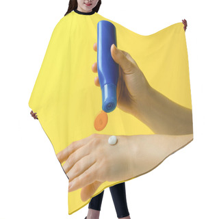 Personality  Female Hands Hold Sunscreen On Yellow Background Hair Cutting Cape
