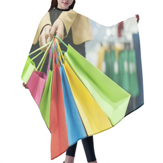 Personality  Attractive Woman Shopping Hair Cutting Cape