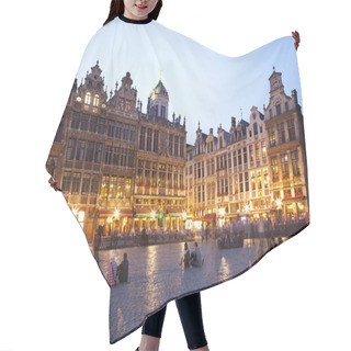 Personality  Brussels - The Main Square And Town Hall In Evening. Grote Markt. Hair Cutting Cape