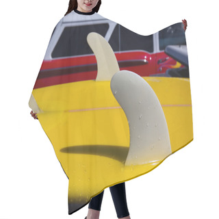 Personality  Yellow Surfboard Keel Fins Detail Eith Red Retro Car In Califor Hair Cutting Cape