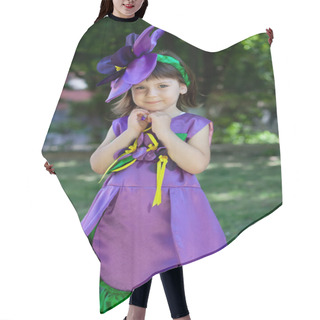 Personality  The Little Girl In A Suit Of Violet Flower Is Smiling On The Bac Hair Cutting Cape