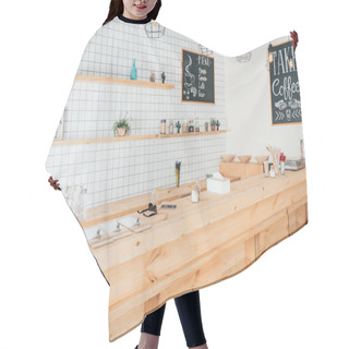 Personality  Bar Counter Hair Cutting Cape