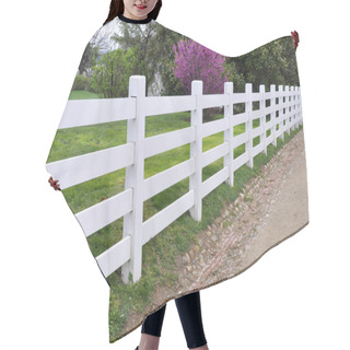 Personality  White Wood Fence Hair Cutting Cape