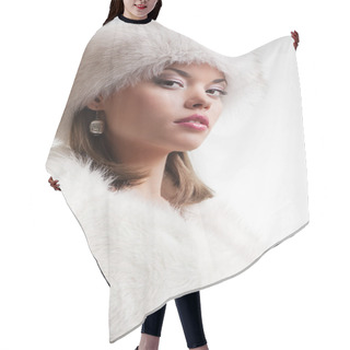 Personality  Chic Woman In White Furs Hair Cutting Cape