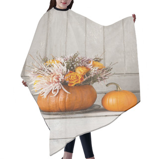 Personality  Bouquet Of Flowers In Pumpkin Hair Cutting Cape