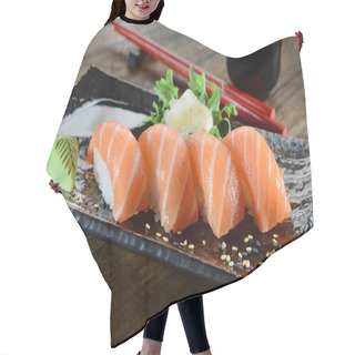 Personality  California Rolls Hair Cutting Cape