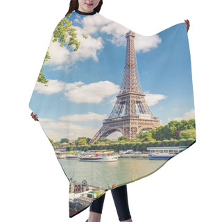 Personality  The Eiffel Tower In Paris Hair Cutting Cape